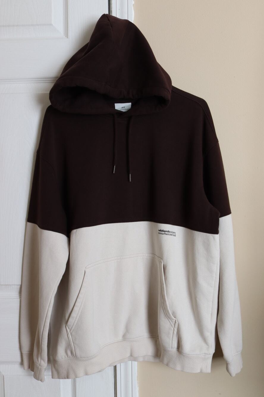 H&M Wildlands Colorblock Pullover Hoodie - Brown/Cream - Relaxed Fit - Size L
